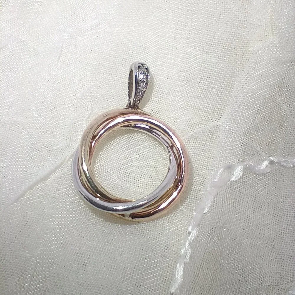 10K Tri Color Gold 4 Diamonds Trinity Style Circle Pendant - Picture 4 of 12